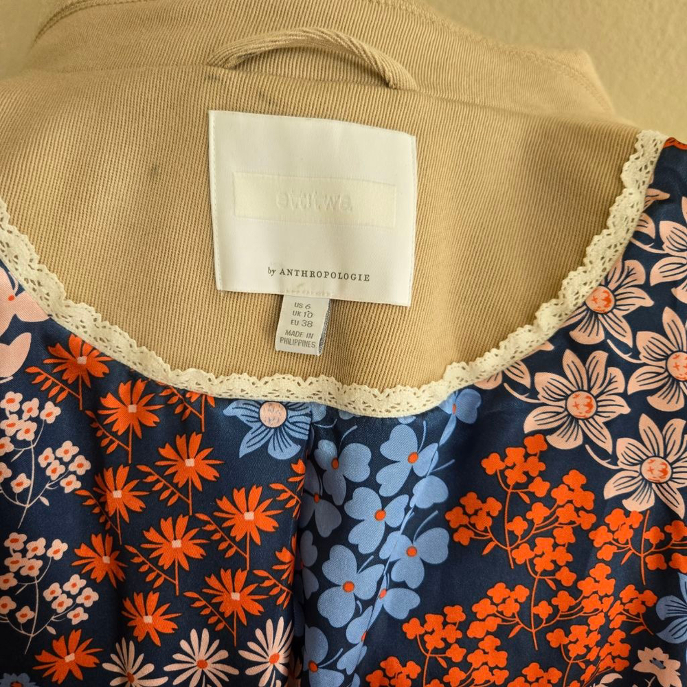 Anthropologie ett:twa Beige Piped Trench Coat with Blue Trim, Size 6 - Picture 10 of 11
